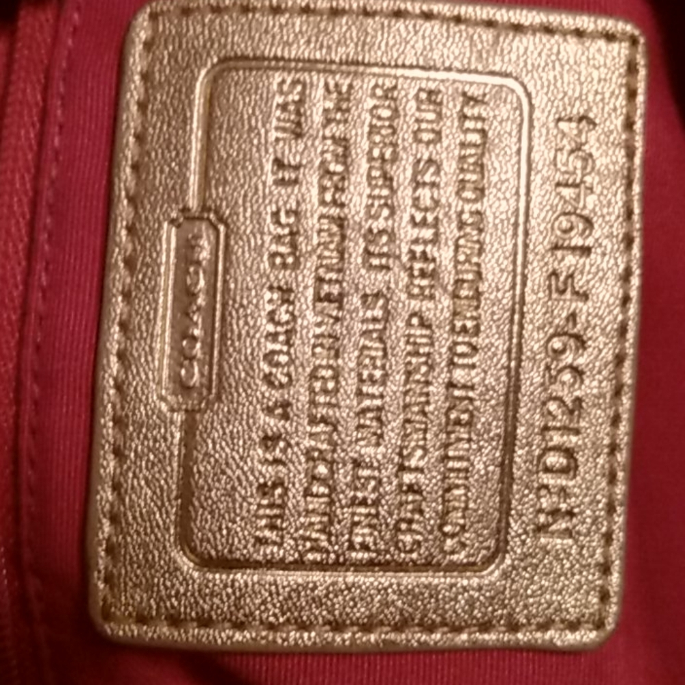 Coach purse - Picture 3 of 3